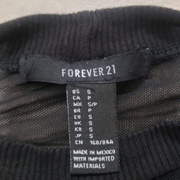 ★ 3 for $10 ★ 'Nothing To Hide' mesh tee - Picture 3 of 3